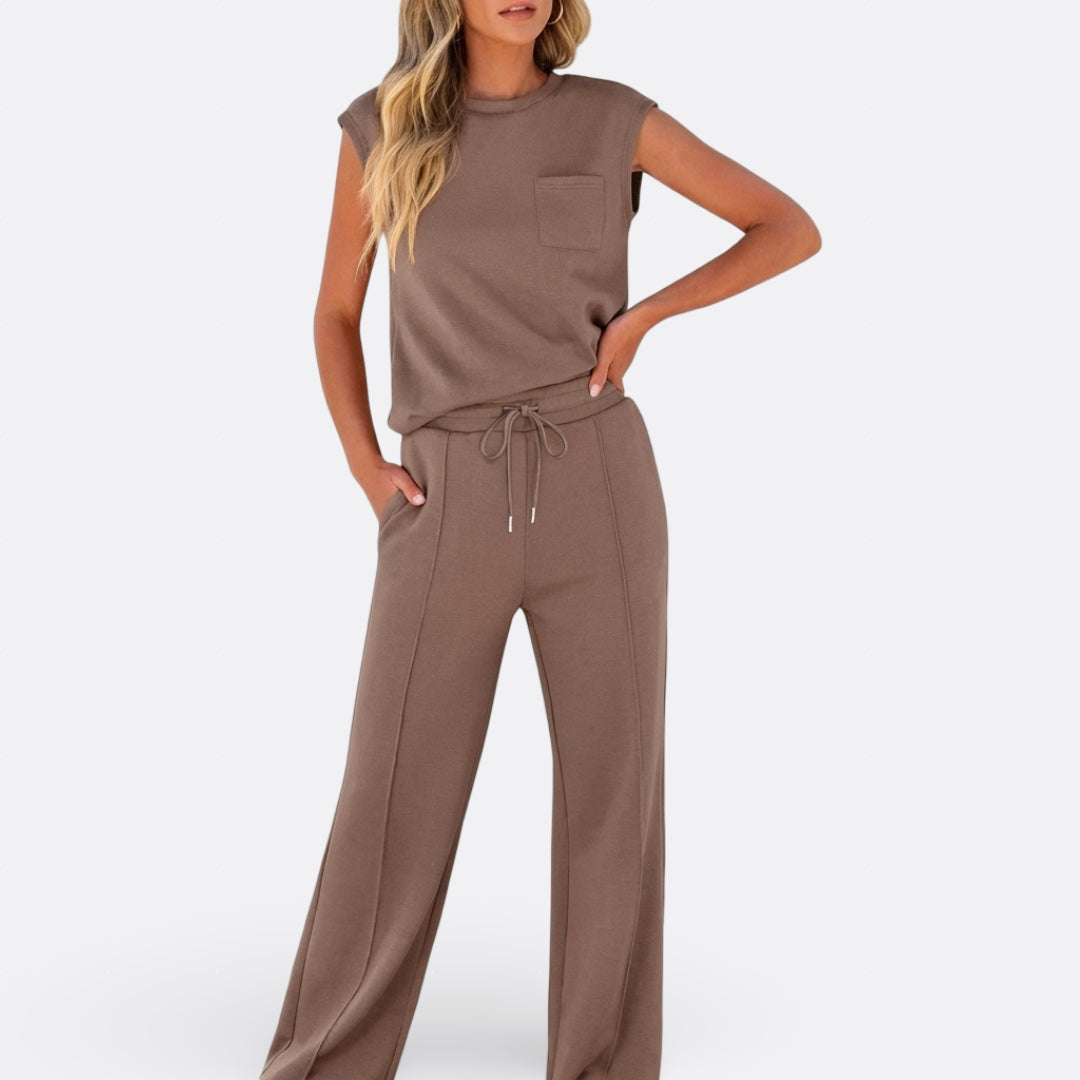 Íris - Casual Lounge Set in Soft Fabric