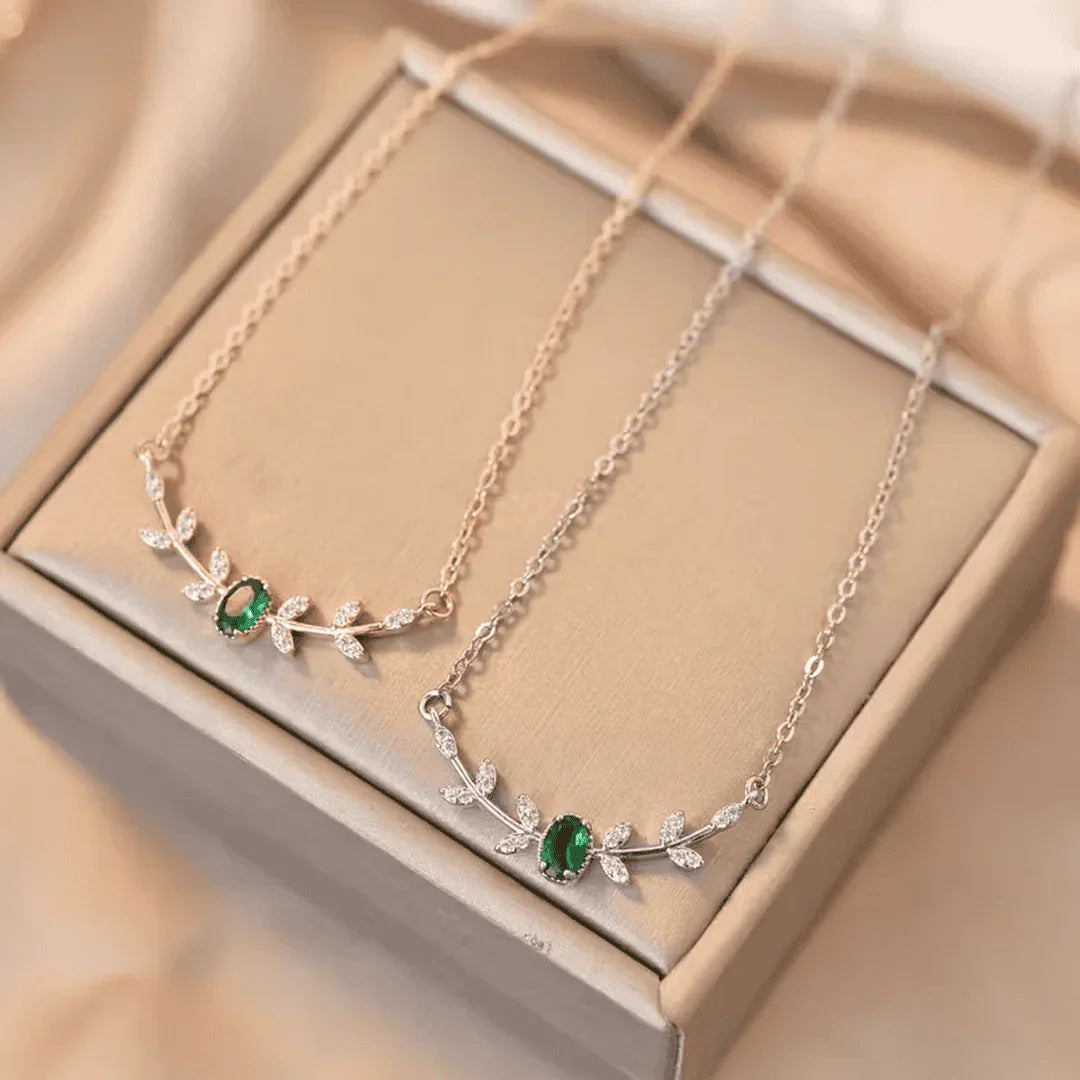 Émilie Emerald Necklace