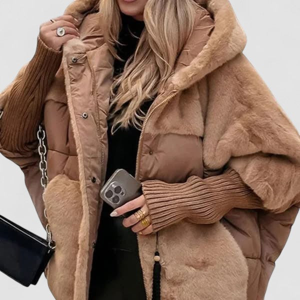 Dominika - Quilted coat with a hood