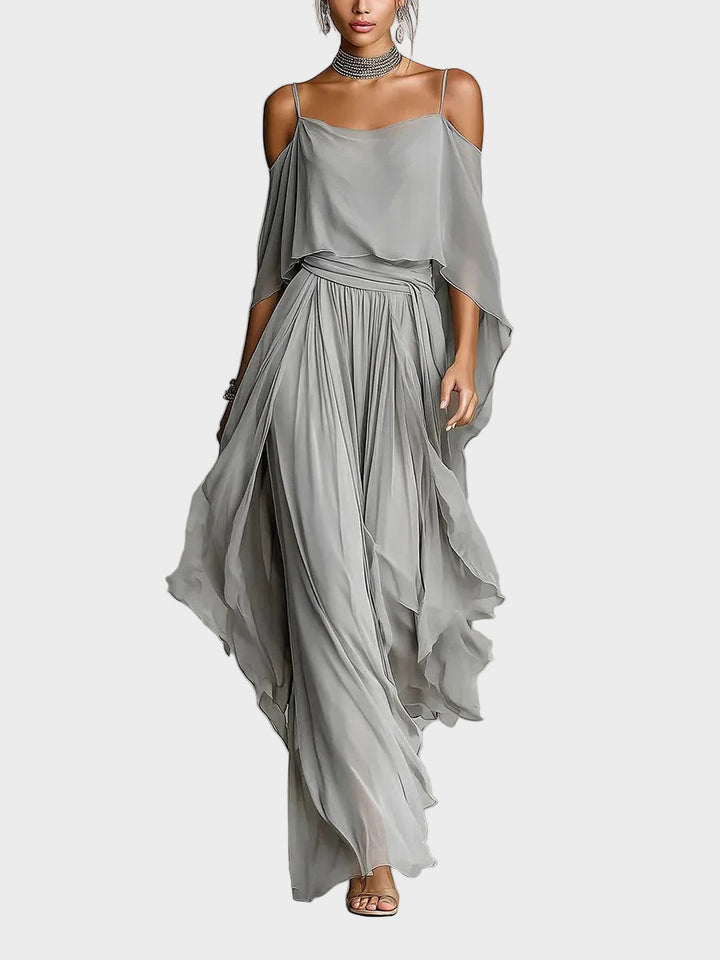 Isabela - Gray set with a strappy top and light trousers