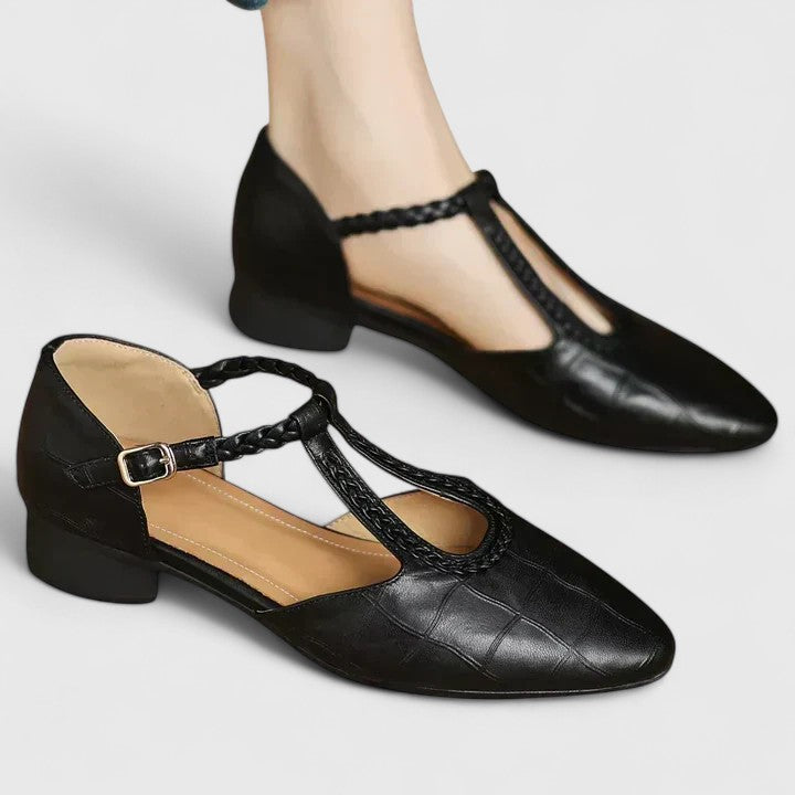Delorayne - Elegant Sandals