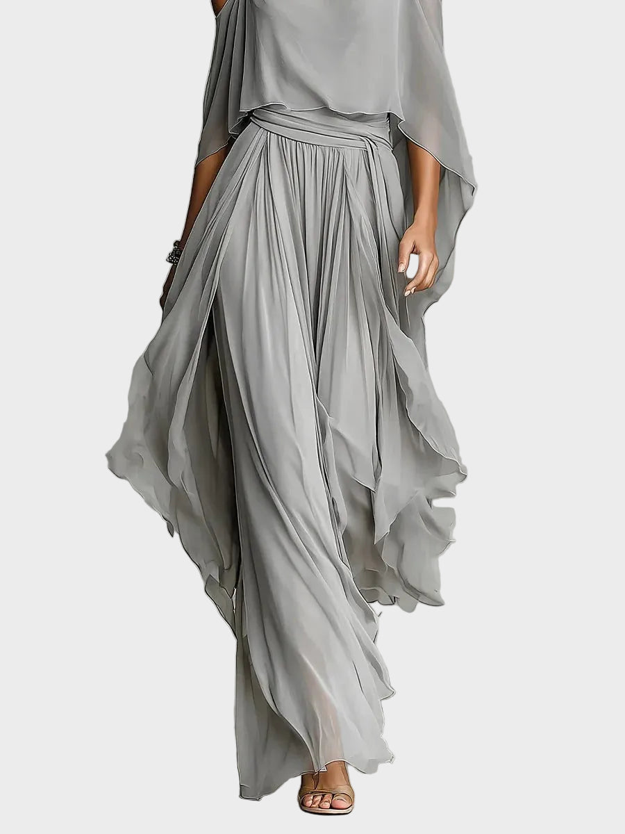 Isabela - Gray set with a strappy top and light trousers