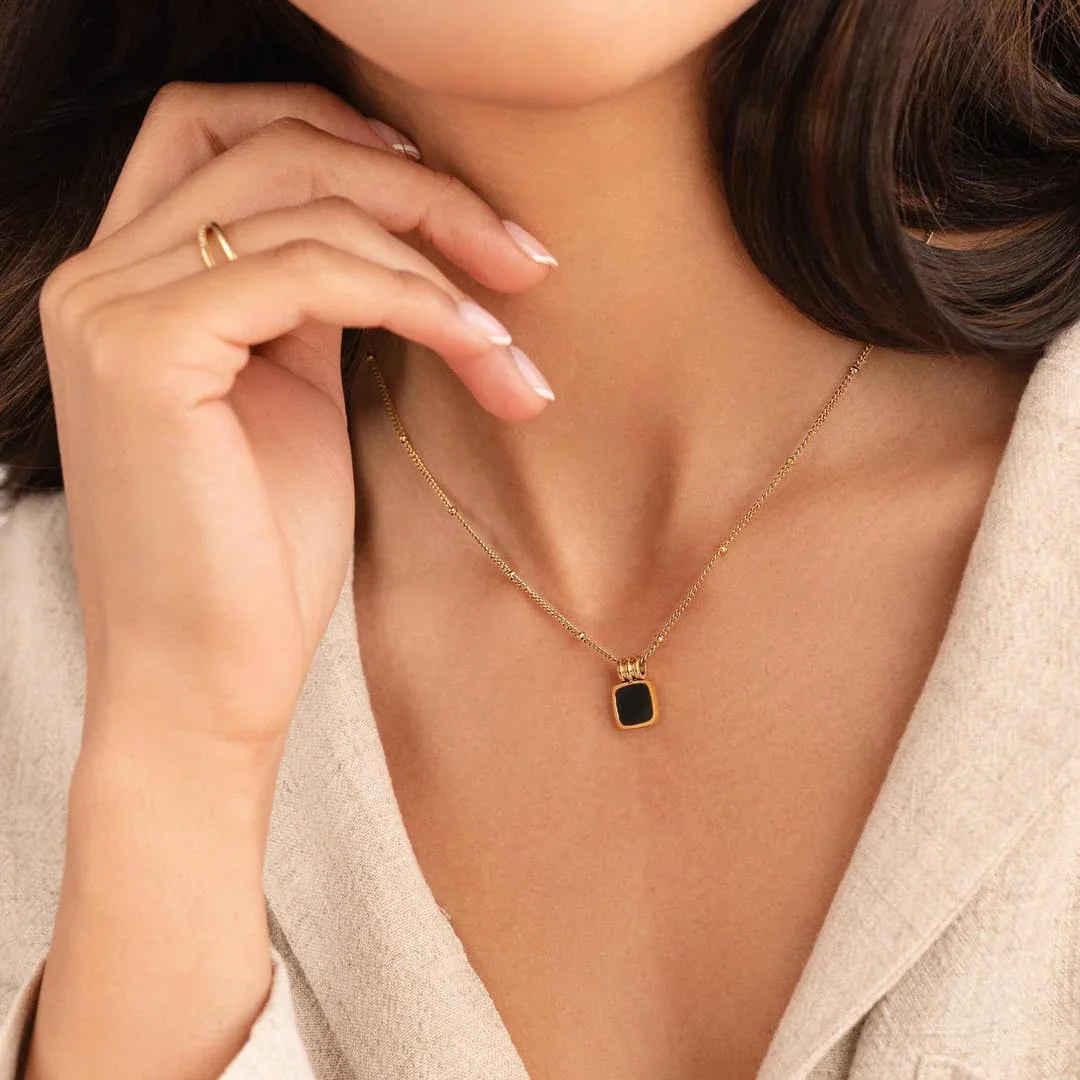 Coralie Elegant Necklace
