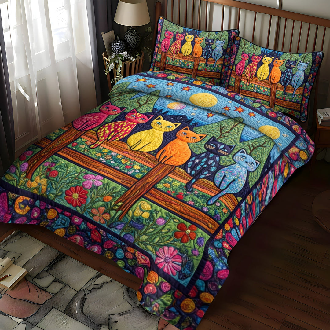 Artistic Night Cat-Themed 3-Piece Quilted Bedding Set