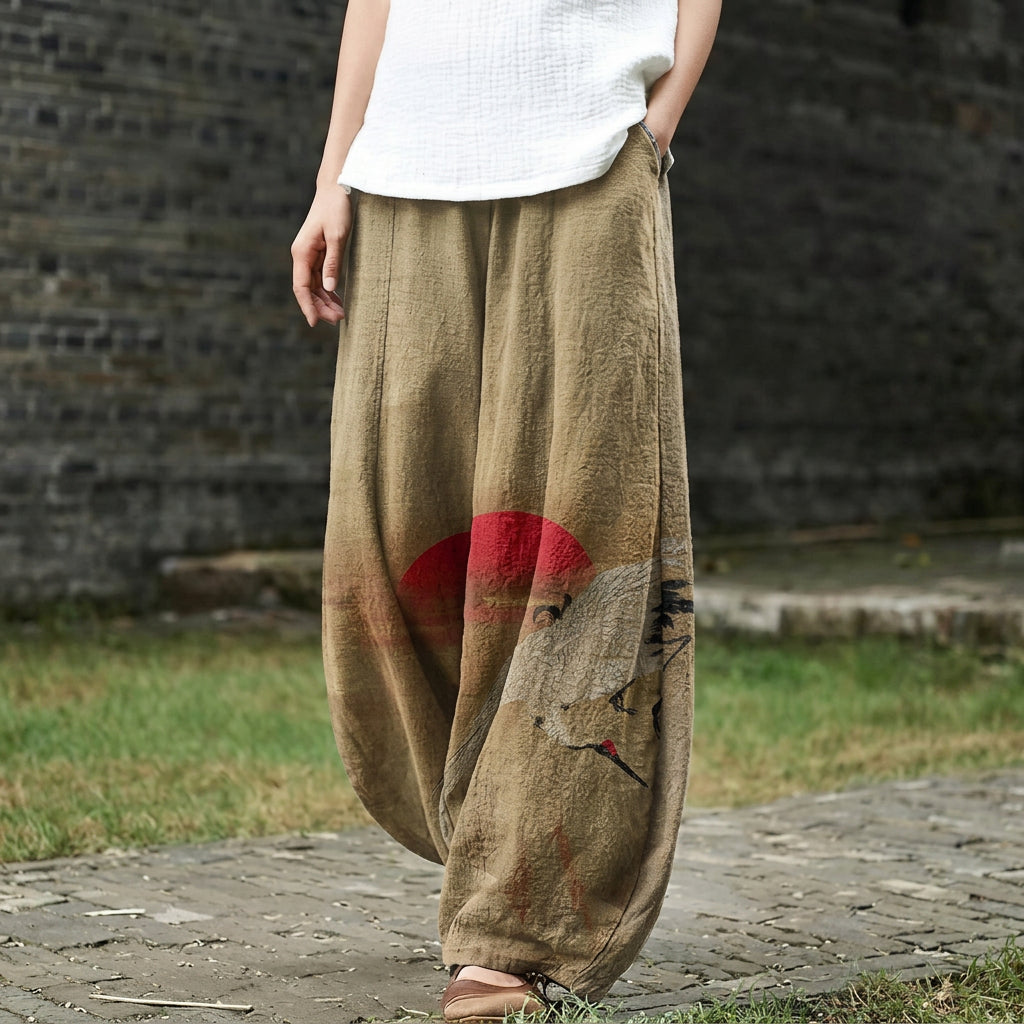Madeleine – Beige wide pants with a subtle pattern