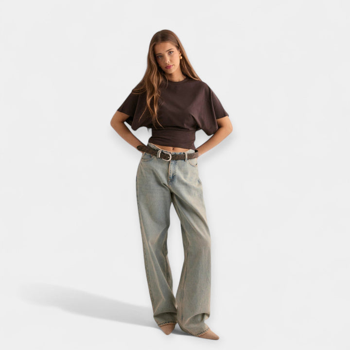 Laura - T-shirt with comfortable wide sleeves