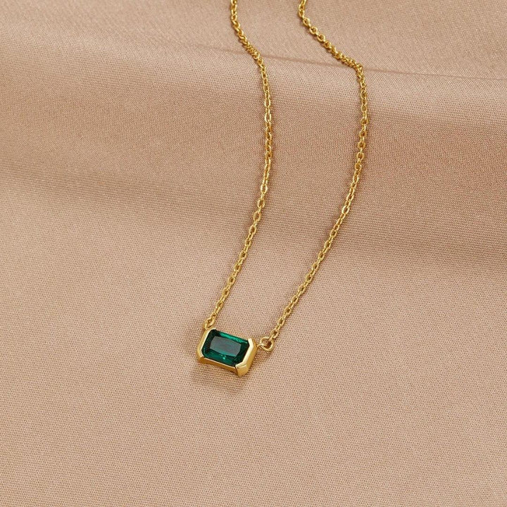 Fleur Emerald Necklace