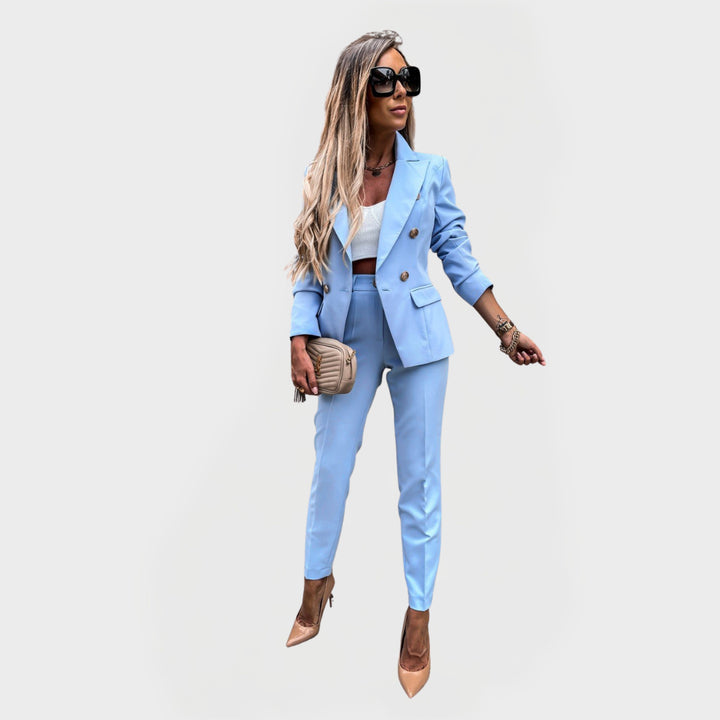 Nikola - Elegant women's suit with a jacket