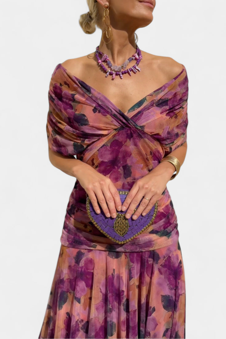 Magda - Long floral dress with a V-neck