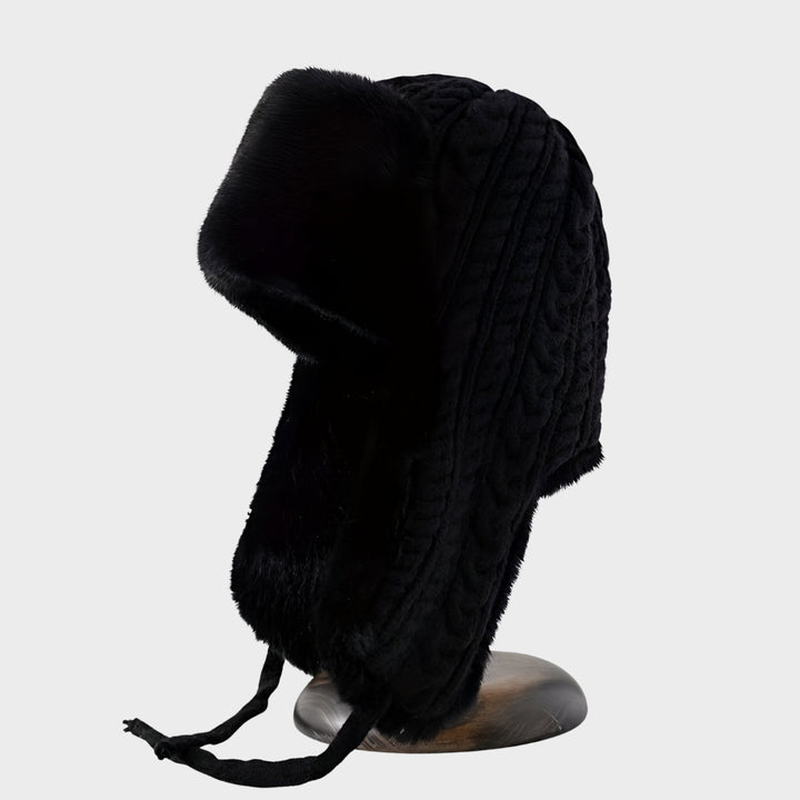 Dagmara – Comfortable Fleece Hat with Earflaps