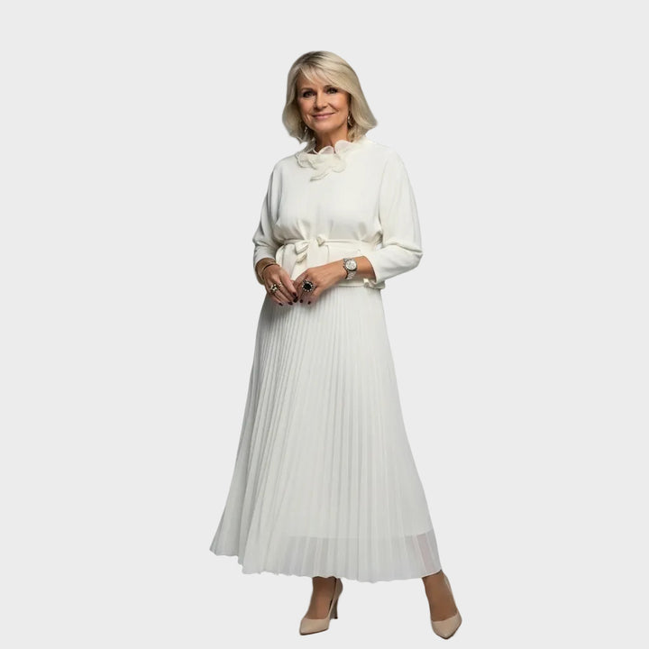 Elegant two-piece Emmie set