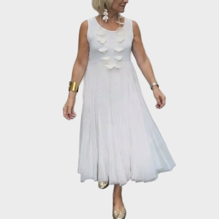 Elegant two-piece Emmie set