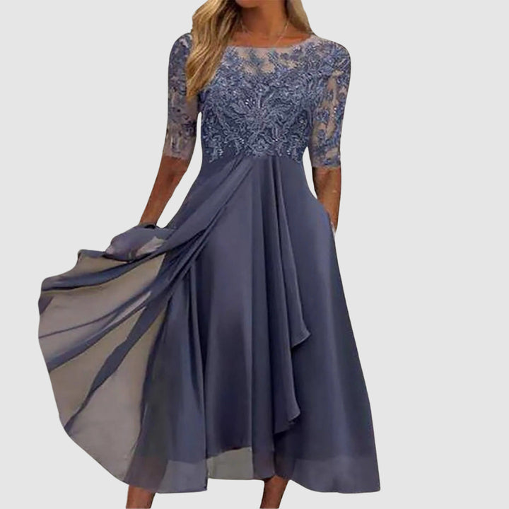Leontýna - Elegant lace dress