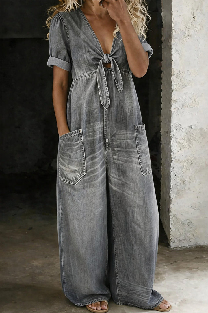 Kamila - Short Sleeve Jumpsuit with V-Neckline