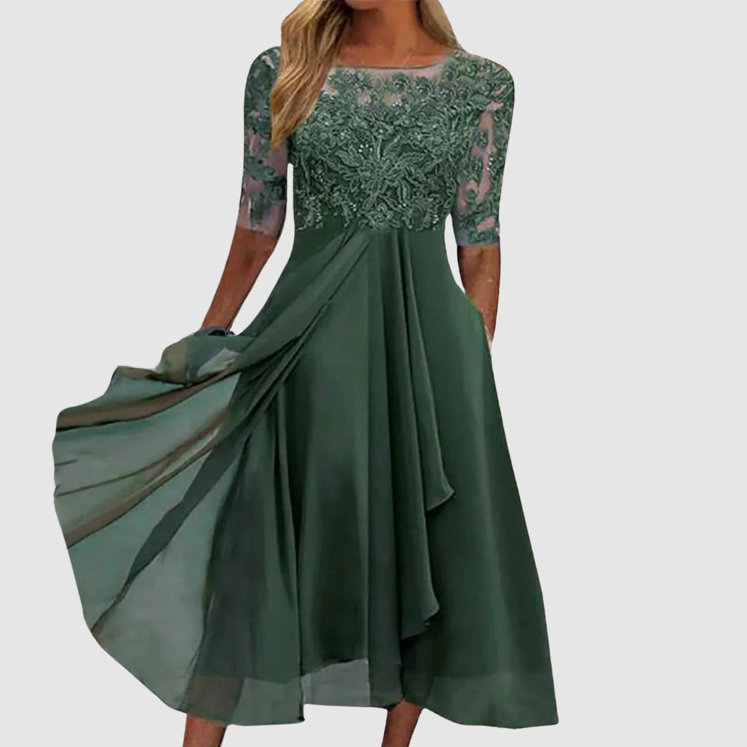 Leontýna - Elegant lace dress
