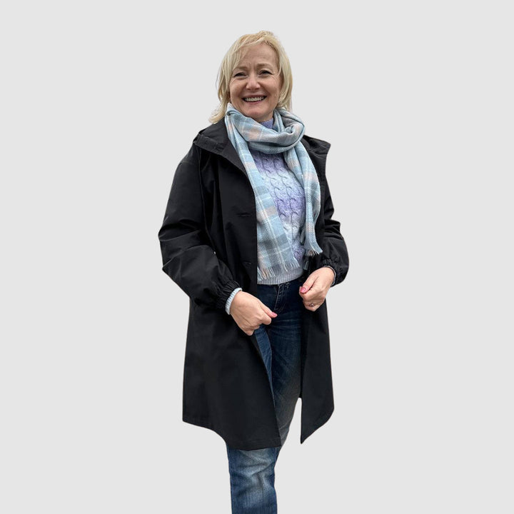 Magdaléna - Jacket with a hood, oversize