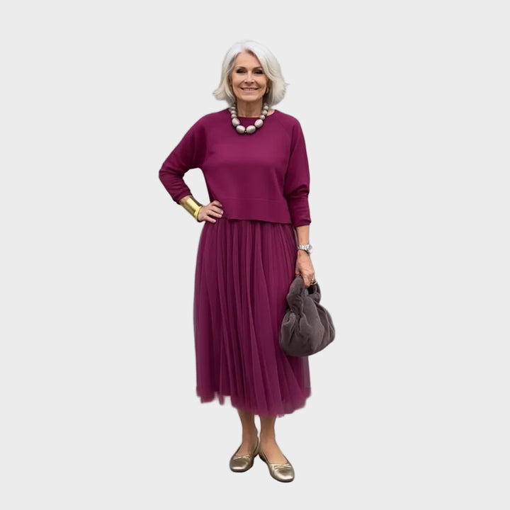 Elegant two-piece Emmie set
