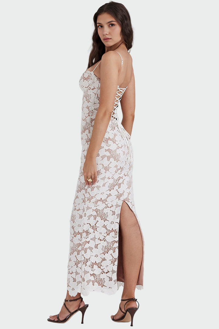 Karolína – Elegant Dress