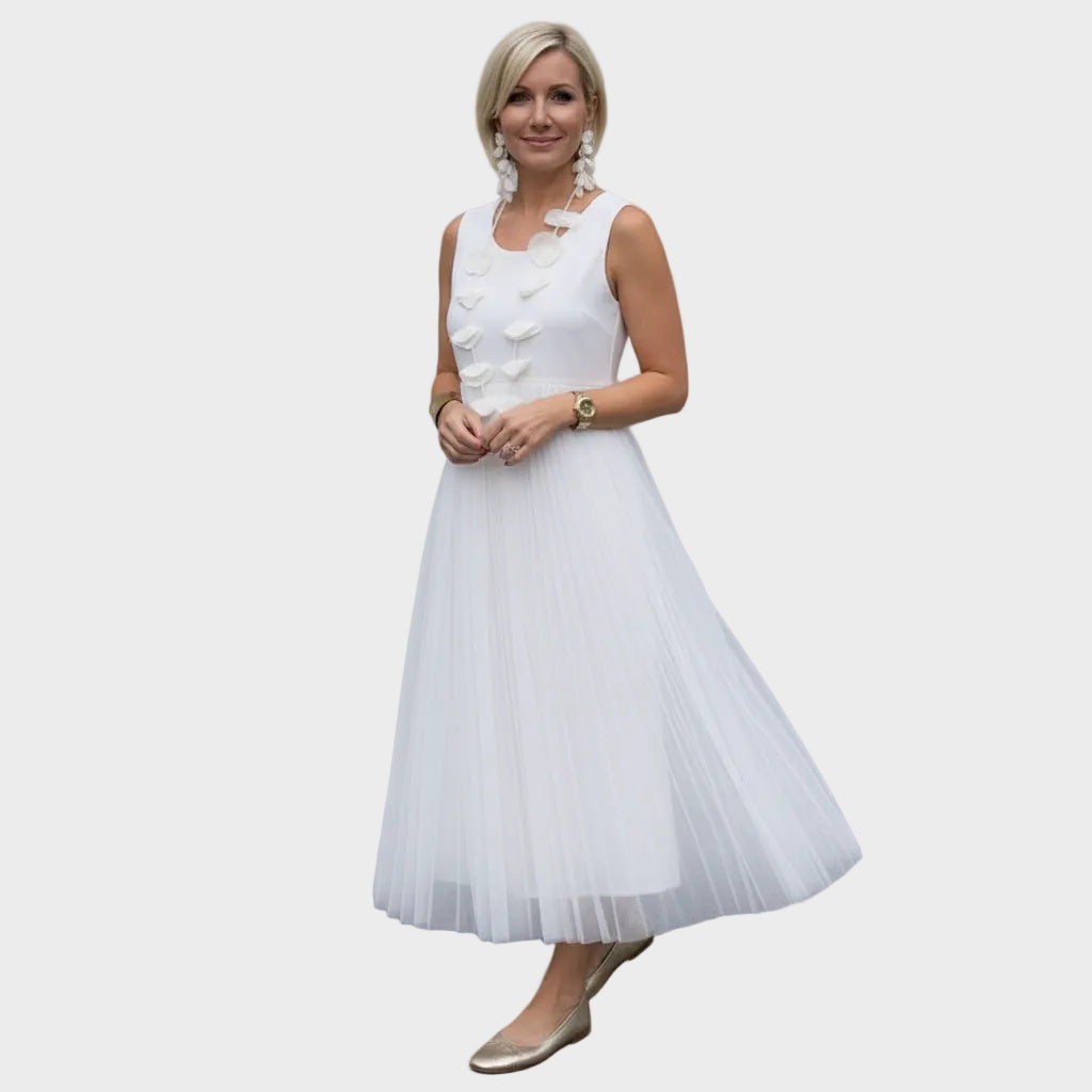 Elegant two-piece Emmie set