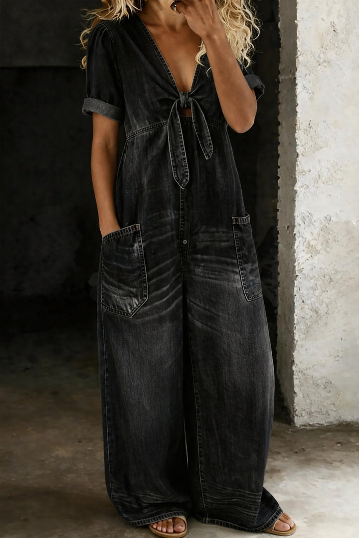 Kamila - Short Sleeve Jumpsuit with V-Neckline