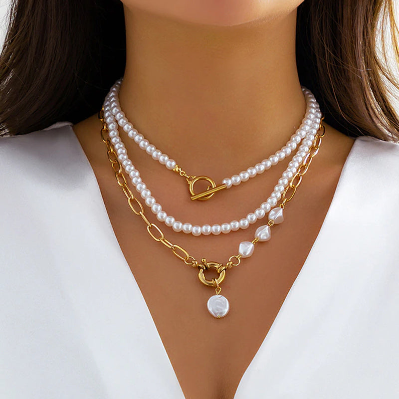 Vintage pearl necklace in a multi-layered design