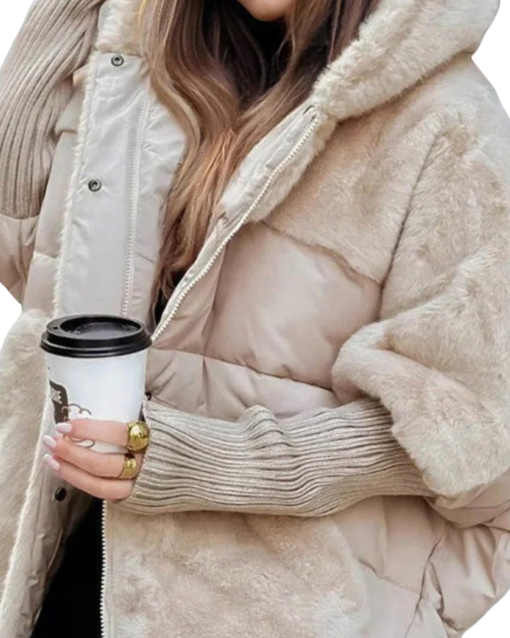 Dominika - Quilted coat with a hood