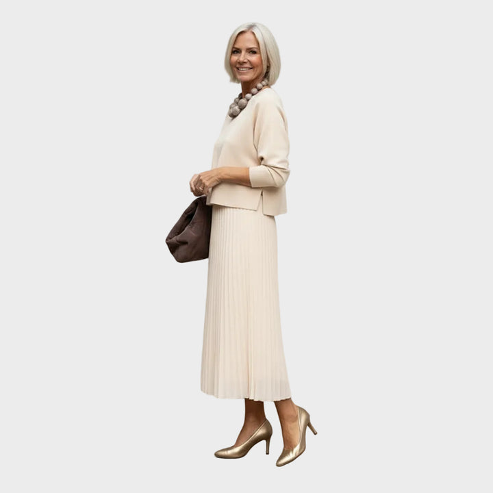 Elegant two-piece Emmie set