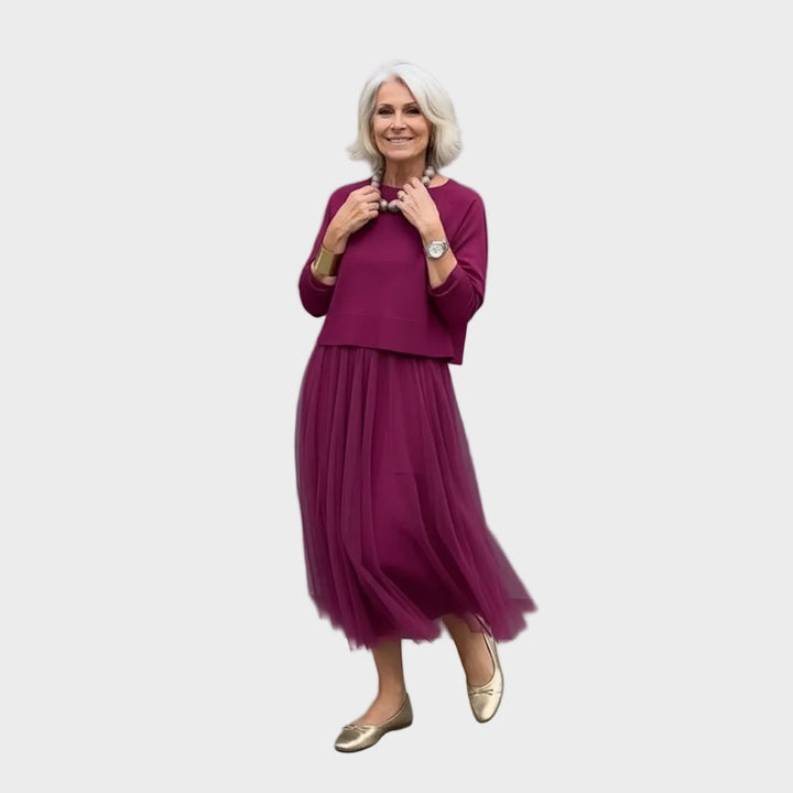 Elegant two-piece Emmie set