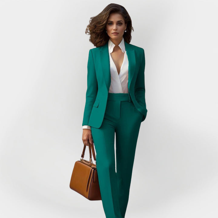 Elżbieta - Stylish women's suit