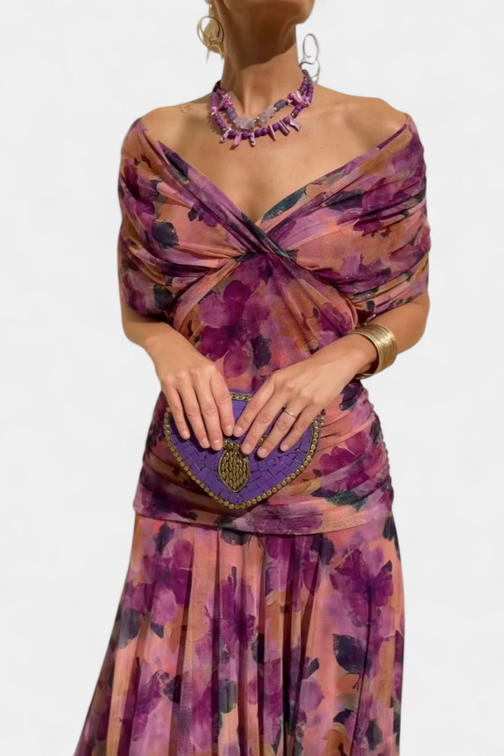 Magda - Long floral dress with a V-neck