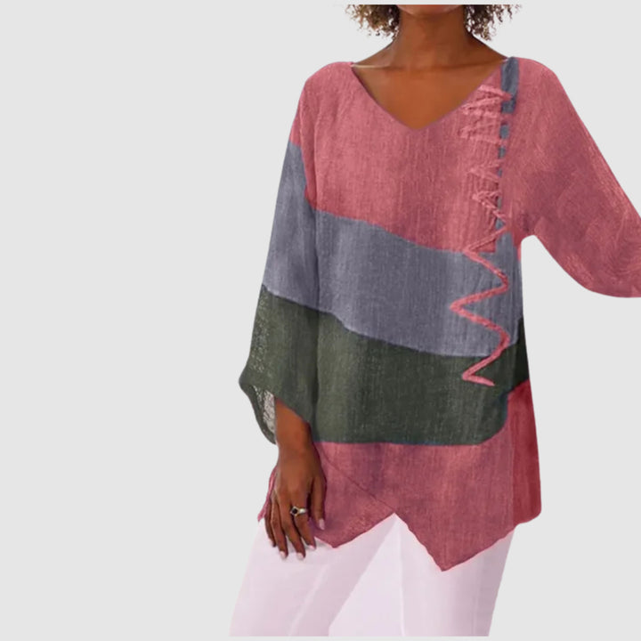 Lucie - V-neck sweater