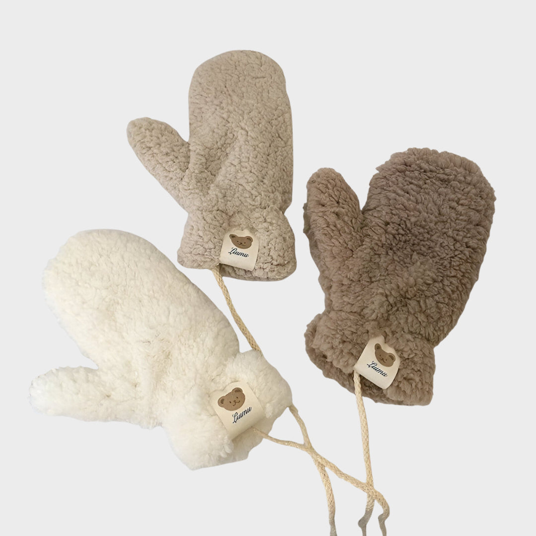 Klara – Plush Teddy Gloves