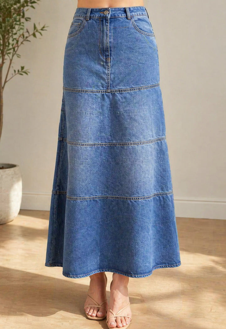 Maria - Medium length denim skirt