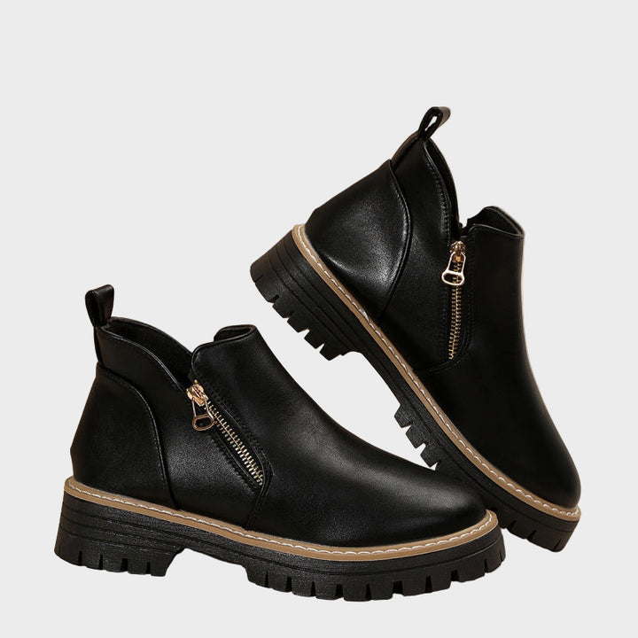 Katrina - Elegant ankle boots with a comfortable cut
