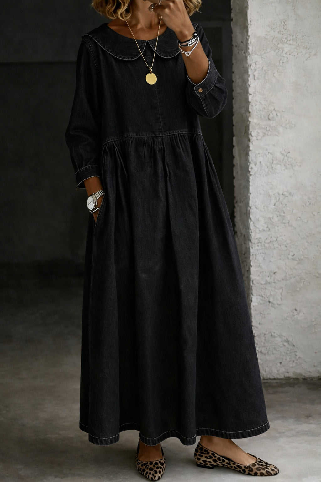 Otylia - Denim dress with a Peter Pan collar