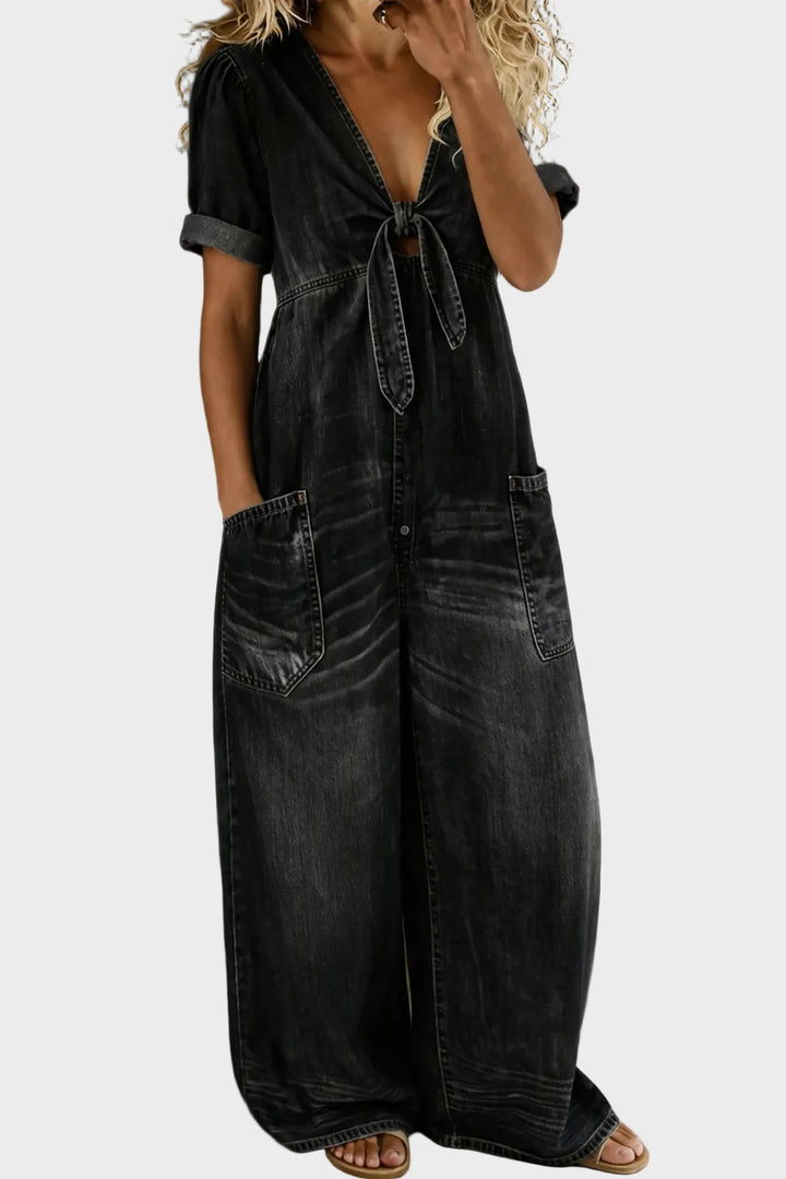 Kowalska - Short Sleeve Jumpsuit with V-Neckline
