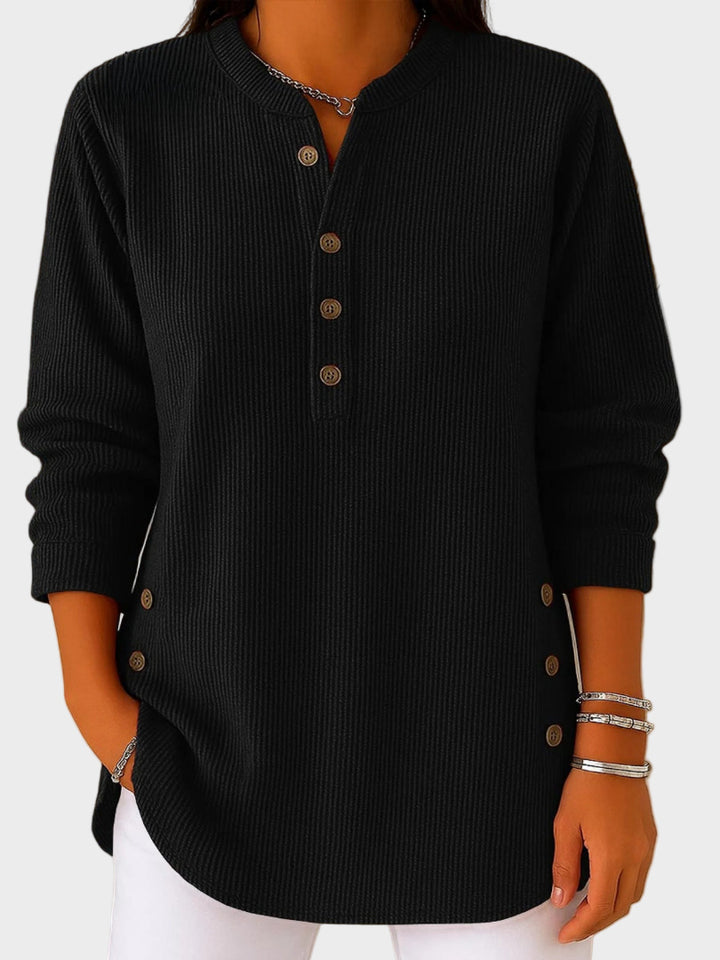 Seraphina - Classic sweater with a round neckline