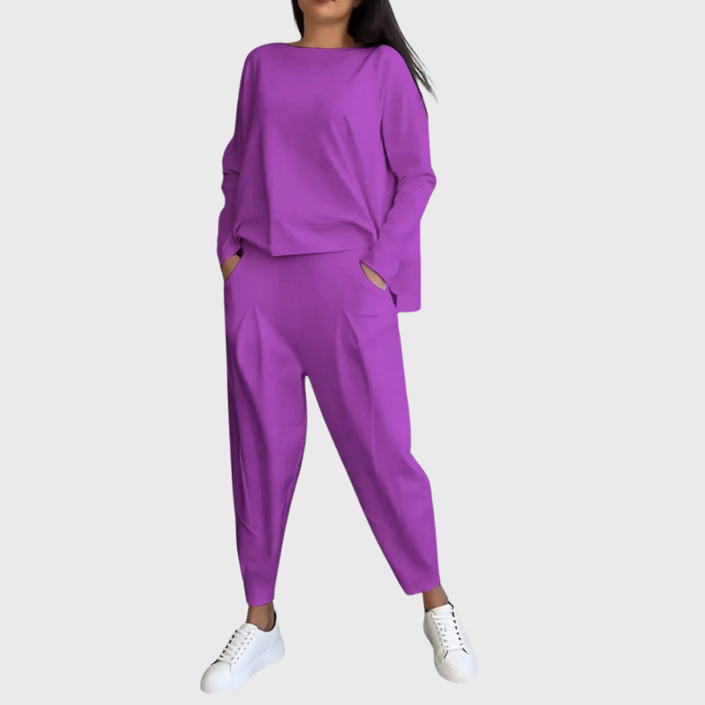 Štěpánka - Convenient foldable set
