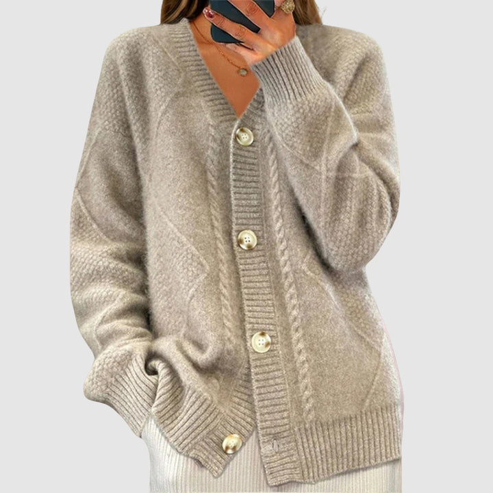 Elżbieta - Sweater with a braided pattern