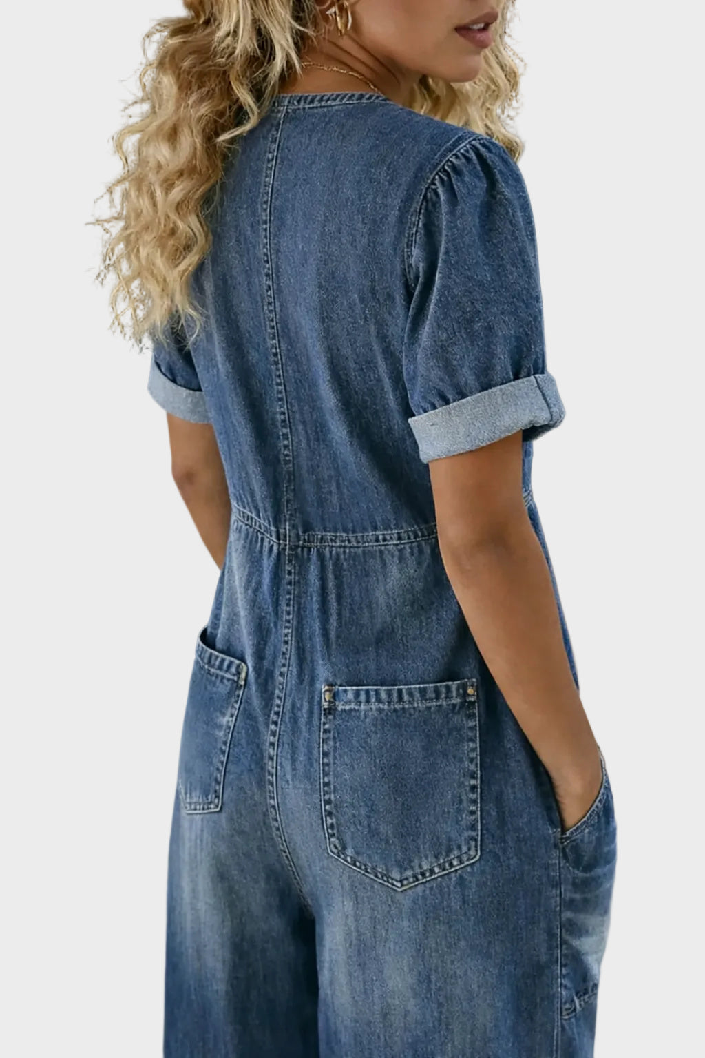 Kowalska - Short Sleeve Jumpsuit with V-Neckline