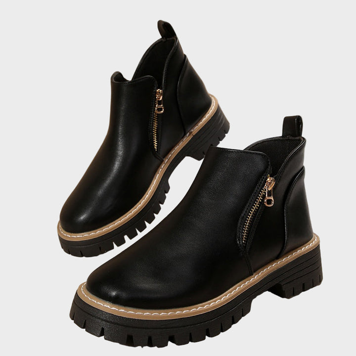 Katrina - Elegant ankle boots with a comfortable cut