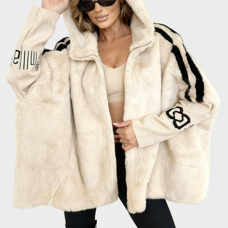 Karolína – Comfortable Coat with Hood