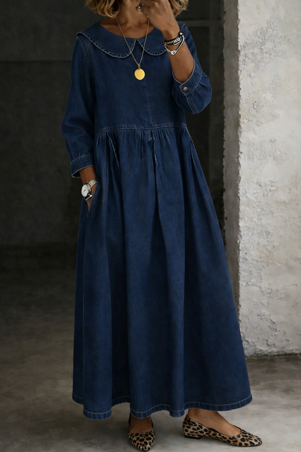 Otylia - Denim dress with a Peter Pan collar