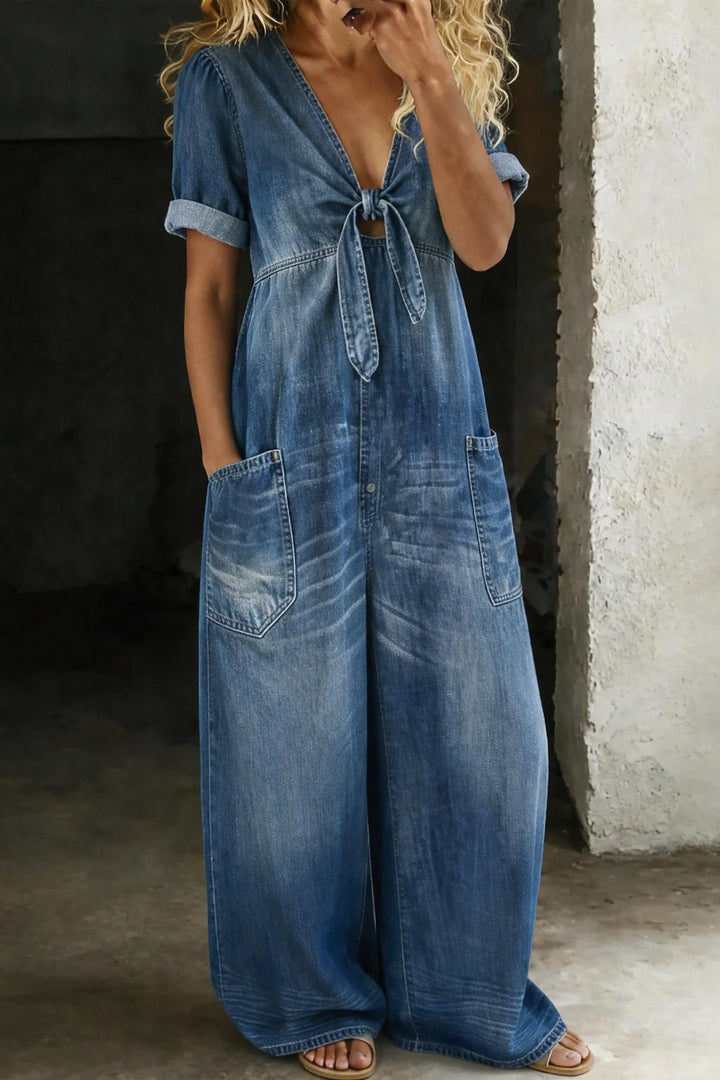 Kamila - Short Sleeve Jumpsuit with V-Neckline
