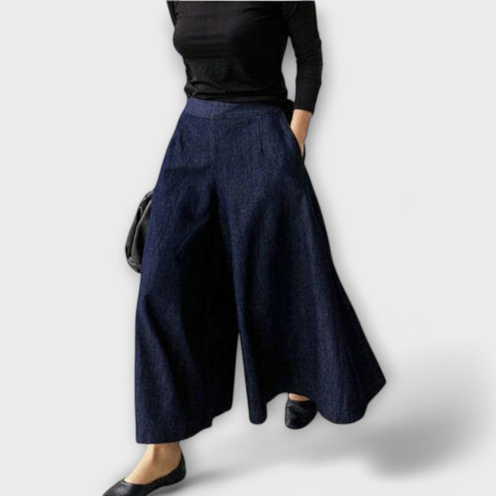 Antonia – Women's wide-legged trousers