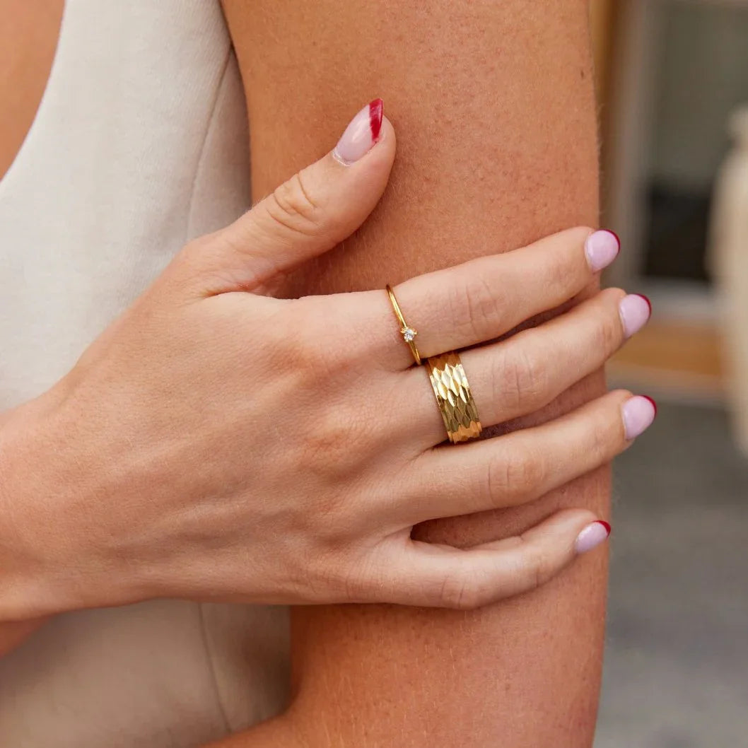 Leonie Gold Ring