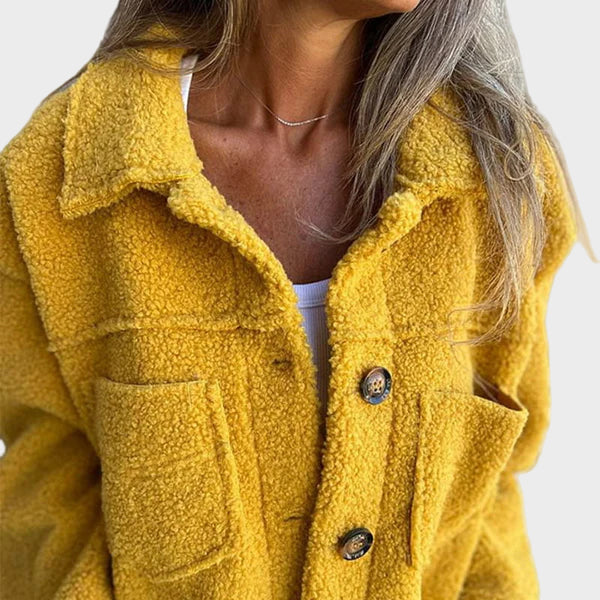 Liliana - Short jacket with lapels