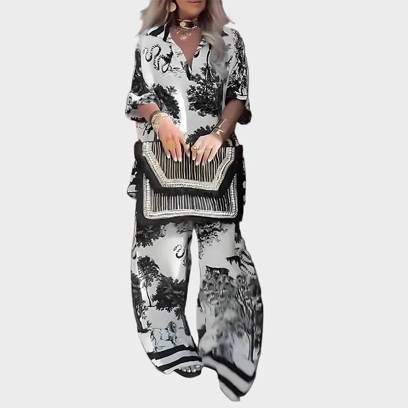 Freja – Set with a blouse and trousers