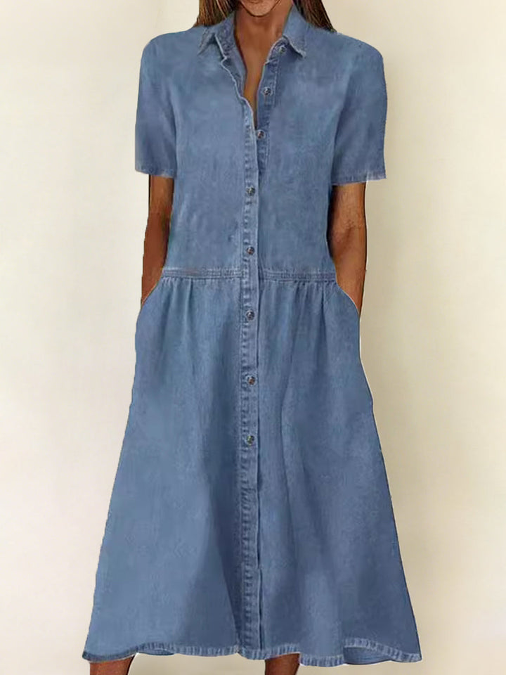 Karolina - Denim dress with short sleeves
