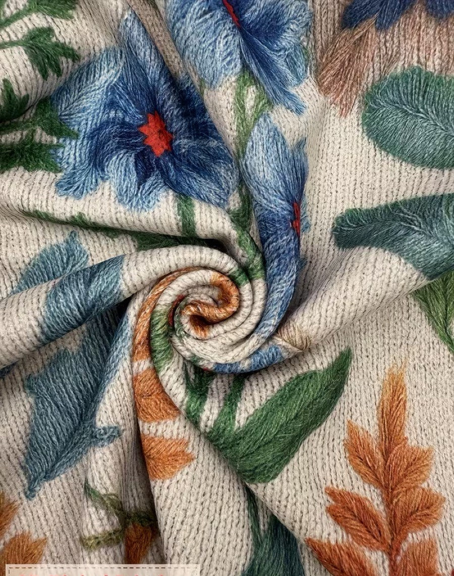 Tabitha - Floral Cardigan with a Zipper in the Botanical Garden